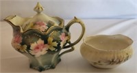 Beautiful vintage small teapot and sugar dish