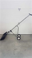 SNOW SHOVEL WITH WHEELS