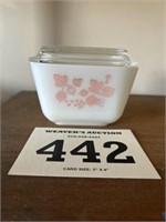 Pyrex Pink Gooseberry Refrigerator Dish
0501