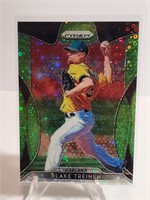 2019 Panini Prizm Lime Green Pulsar Blake Treinen