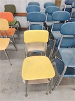8 metal frame hard plastic school desk chairs,