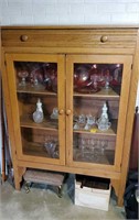 Double door storage cabinet Approx 40 x 56 x 15