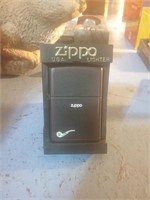 Zippo USA lighter black with a pipe pictured on
