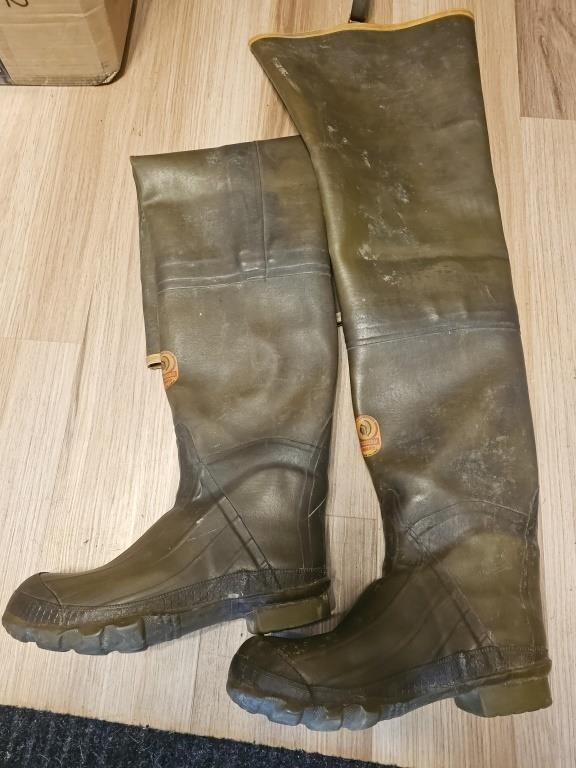 La Crosse Outdoorsman insulated hip boots. Used.