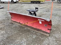 E2. 9' central hydraulic Western snow blade with