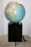 16” National Geographic Globe Geometer