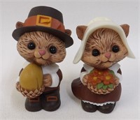 Hallmark Anthropomorphic Pilgrim Chipmunks