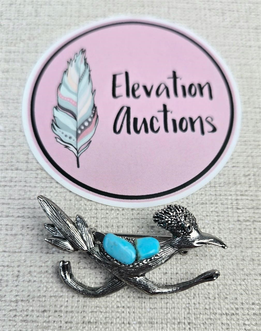 Southwest Style Roadrunner Pin Brooch