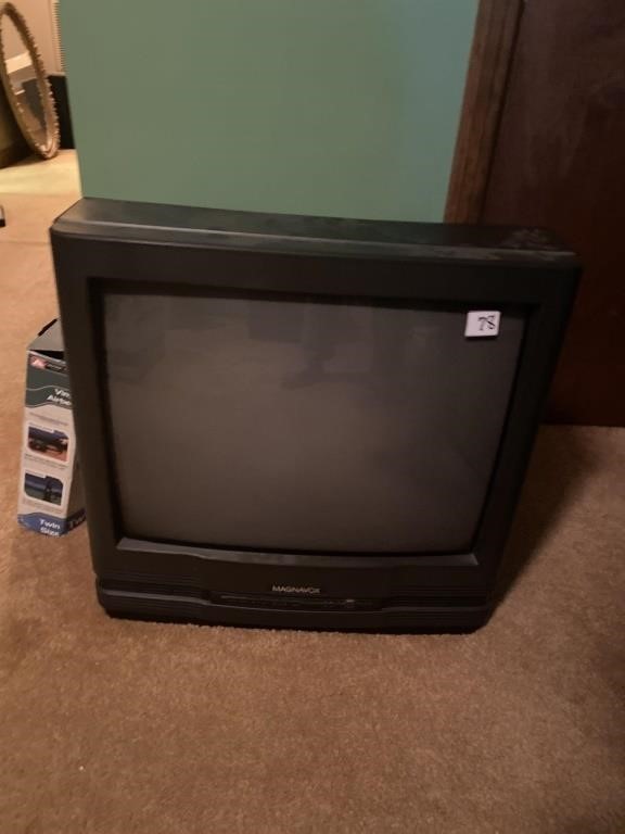 Magnavox CRT tv