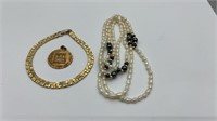 Fresh water pearl necklace & gold plated bracelet