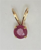 14Kt Yellow Gold Ruby Pendant