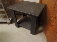 Table Stand w/ Lower Shelf - 23"Wx19"Dx21"H