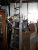 8 foot aluminum ladder