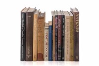 LOT OF REFERENCE BOOKS ON ANTIQUES (15 VOLS)