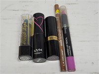 Lip Liners and Lipstick