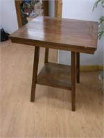 wood table