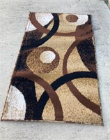BROWN AND BEIGE RUG-2.3FT X 3.3FT
