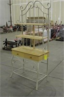 Bakers Rack, Approx 17"x36"x75"