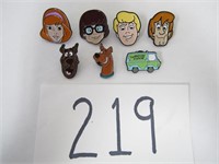 7 Enamel Pins - Scooby-Doo