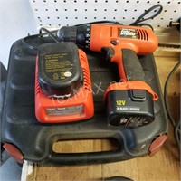 Black&Decker 12VOLT Drill & Charger