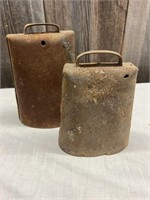 LOT OF 2 VINTAGE COW BELLS