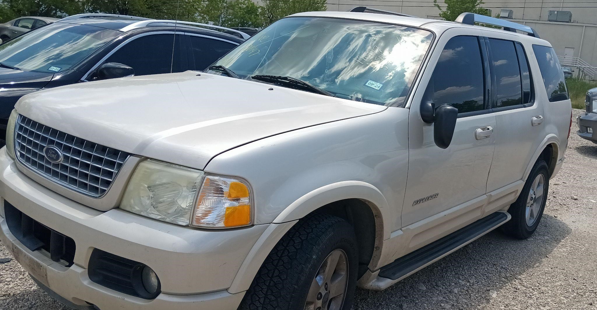 2005 Ford Explorer