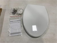 Elongated comfort fit toilet seat 14x18