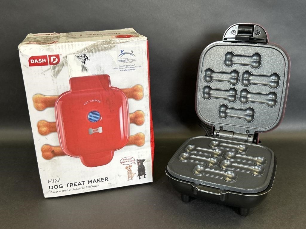 Dash Red Mini Dog Treat Maker