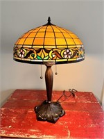 24"Tiffany Style Lamp gorgeous detailed shade