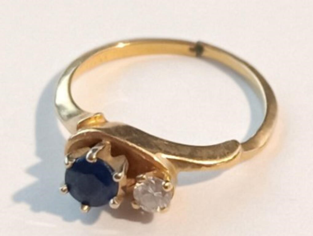14k Gold Ring Blue Sapphire 3 Grams