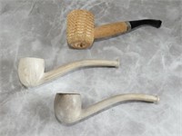 CLAY & CORN COB PIPES