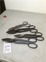 Metal snips (various sizes as pictured)