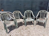 Lawn chairs plastic set of 4. 24x22x36