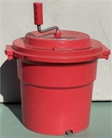 Chef Master 5 gal. red Salad Spinner