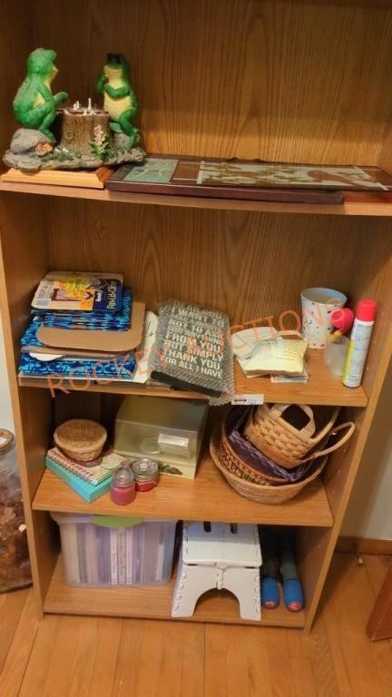 Misc. household shelf lot