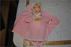 1979 Baby little love with blanket hand puppet