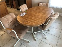 Kitchen Table & Chairs By Douglas Furniture