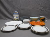 Vintage Lot of Assorted Kitchenware