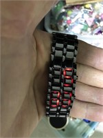 Digital men’s watch vintage