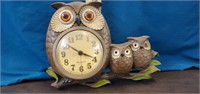 Vintage Burwood Priducts Owl Clock.