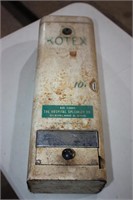 10 cent Kotex machine