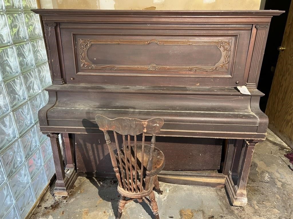 STERLING COMPANY PIANO  SHOWING DAMAGE ON THE