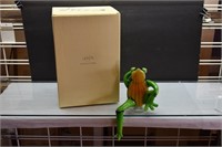 Lenox Studly Art Glass Frog Figurine, Shelf sitter