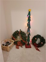 Christmas/Holiday Decor wreaths