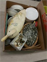 Box of cookie jar and dishes