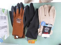 3 pair gloves kines and tek gear