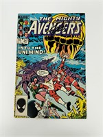 Autograph COA Mighty Avengers #247 Comics