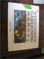 Weekenders Gardening Manual book