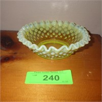 VINTAGE URANIUM OPALESCENT HOBNAIL BOWL (CHIP ON>>