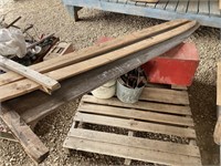 PALLET OF STRETCHING BOARD + MISC STEEL